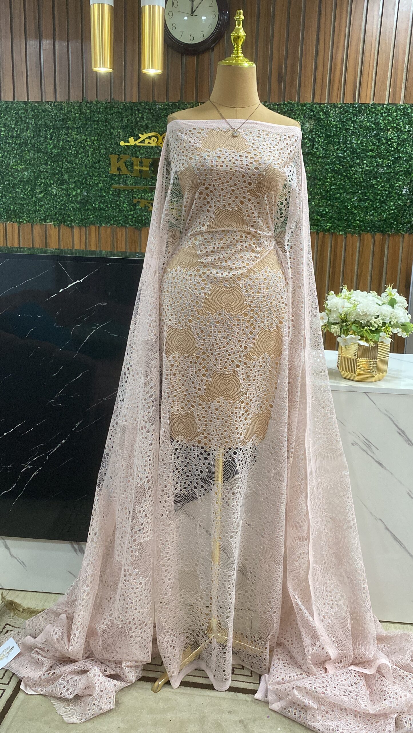 Dolapo Chantilly Lace