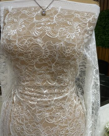 Toyosi Chantilly Lace - Image 2