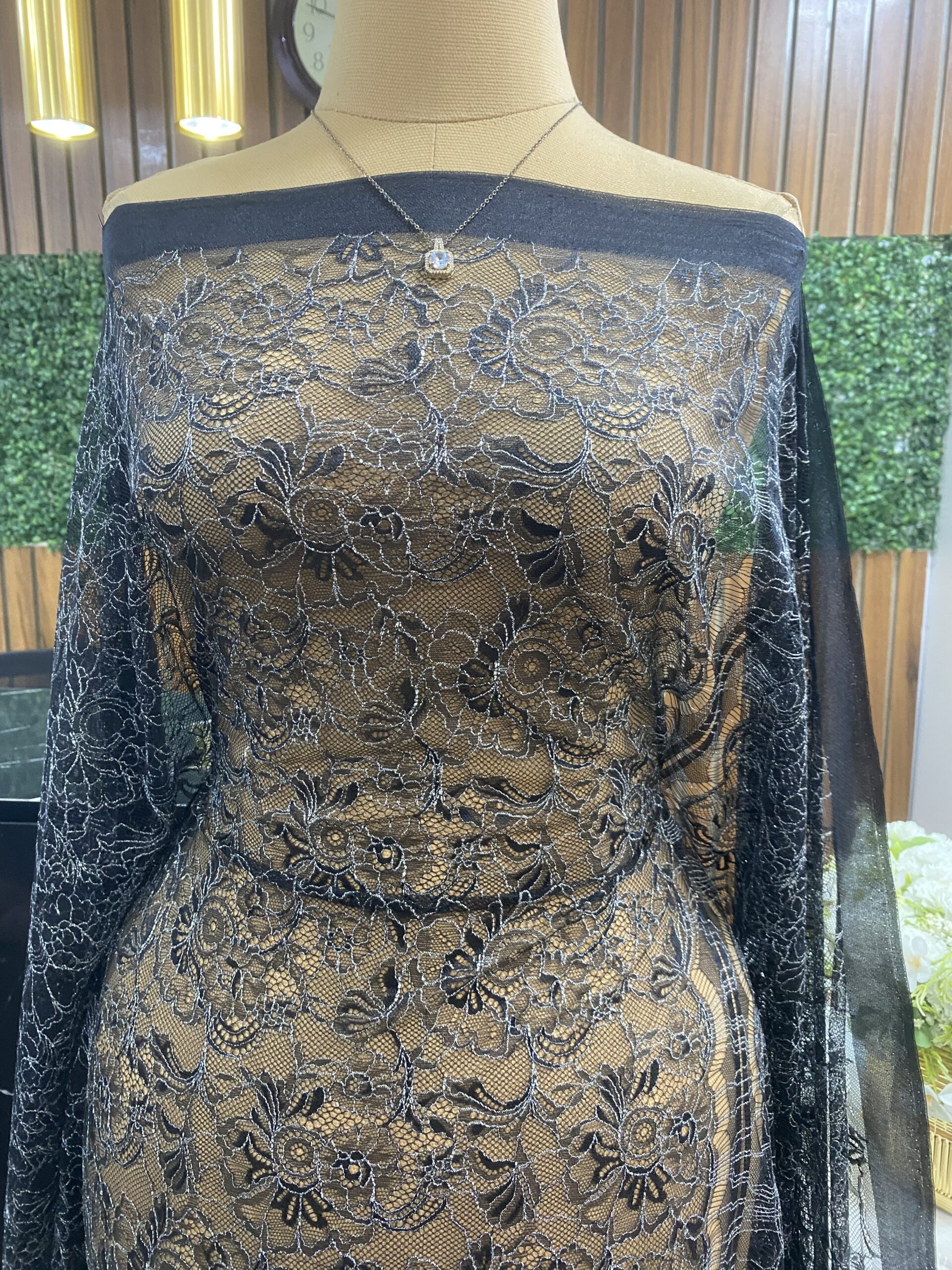 Toyosi Chantilly Lace - Image 2