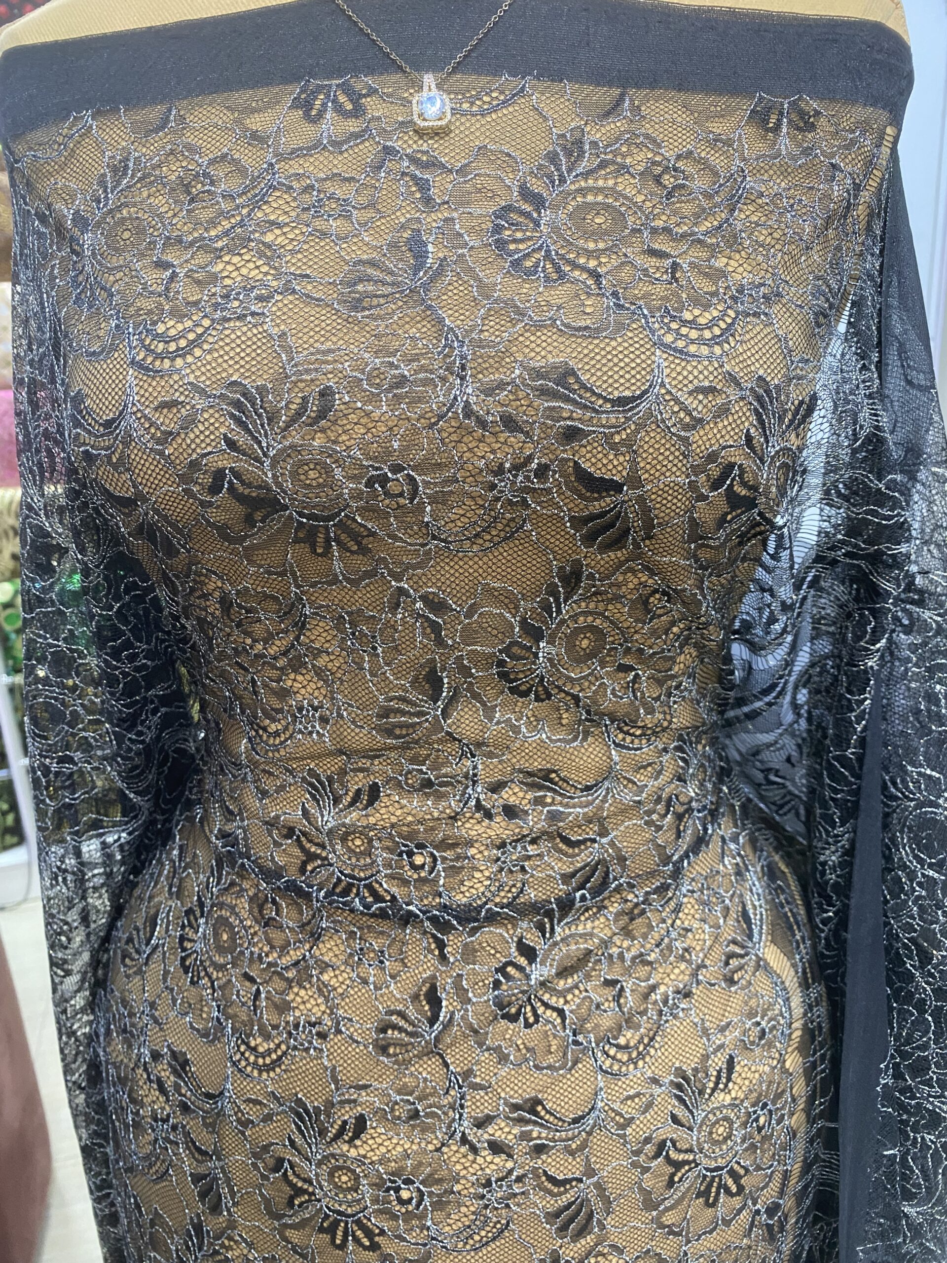 Toyosi Chantilly Lace - Image 3