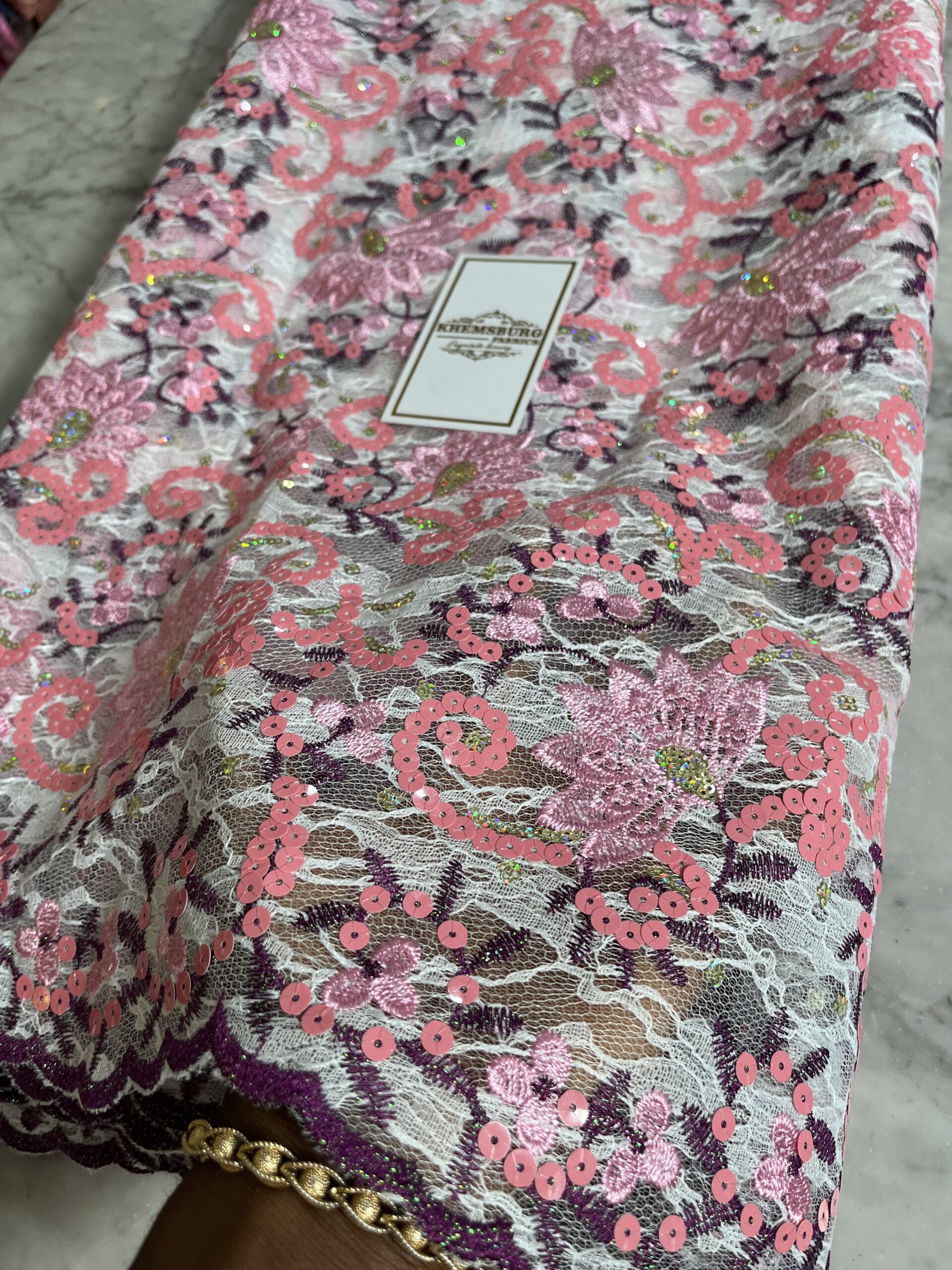 Priscy Chantilly - Image 5