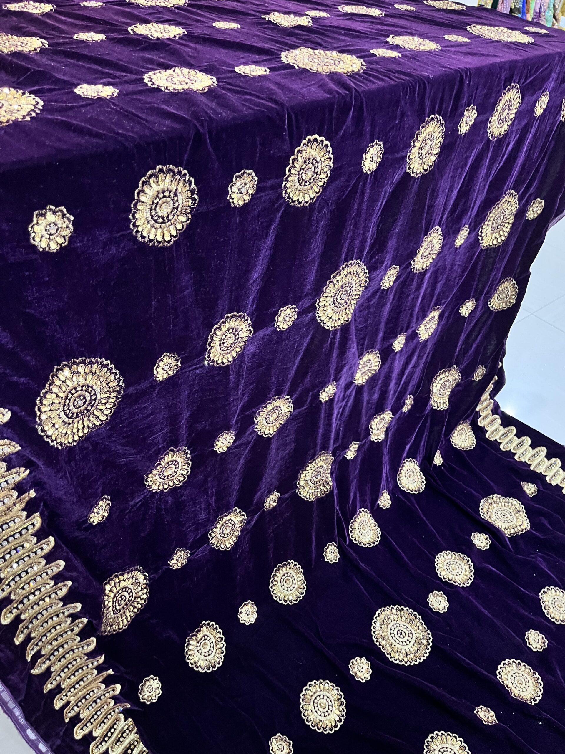 Hamsa Vintage Velvet - Image 5