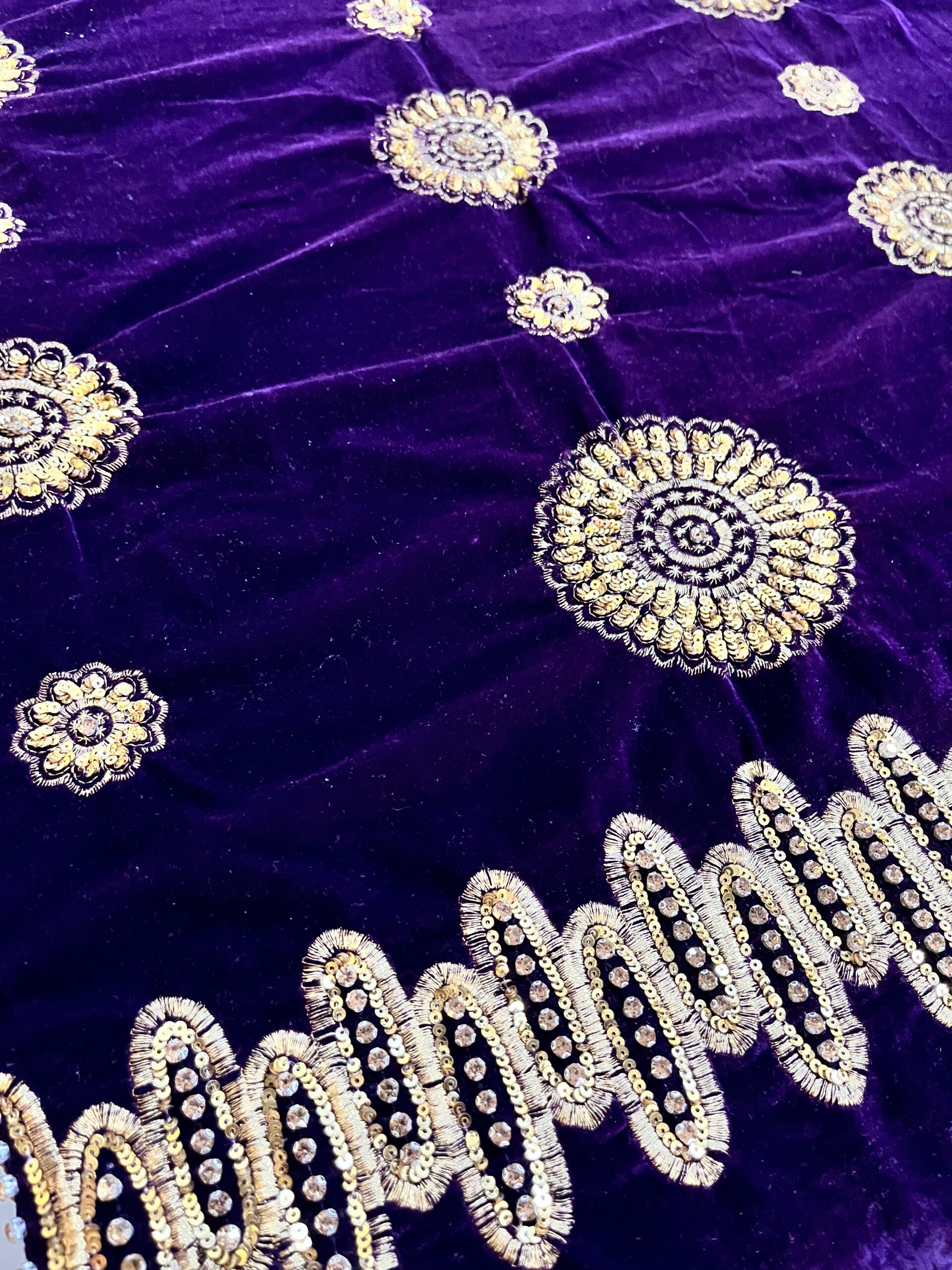 Hamsa Vintage Velvet - Image 2