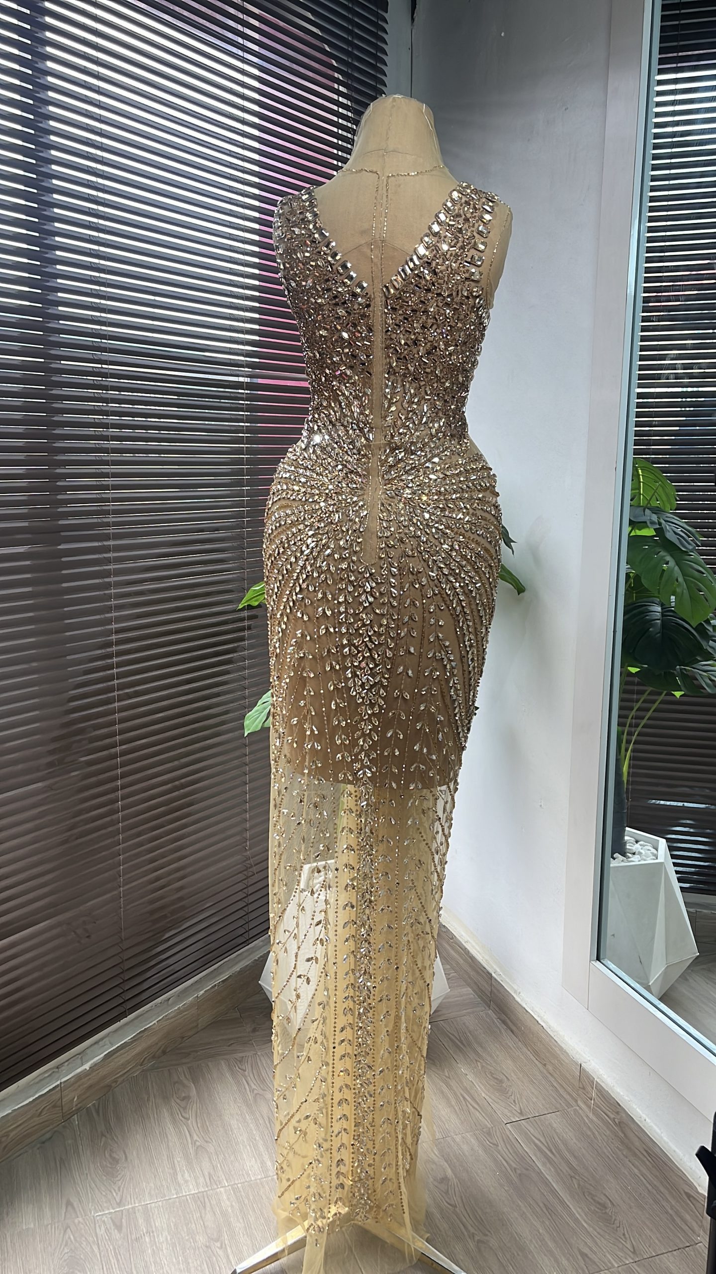 Evelina Crystal - Image 10